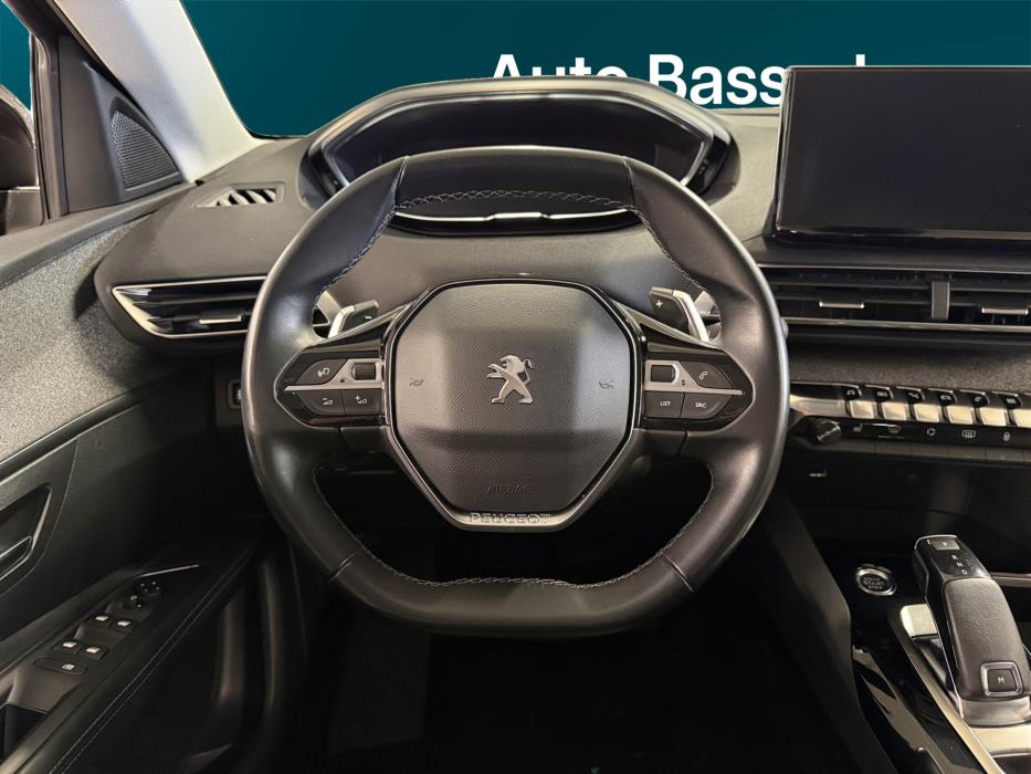 PEUGEOT 3008 2021