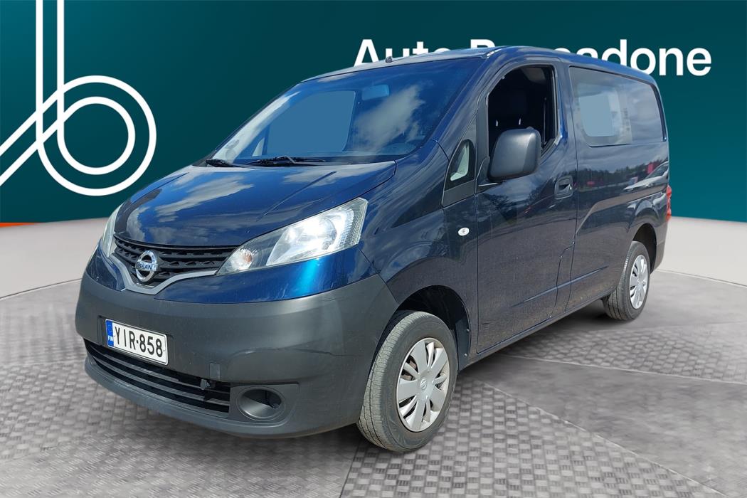 NISSAN NV200 2015