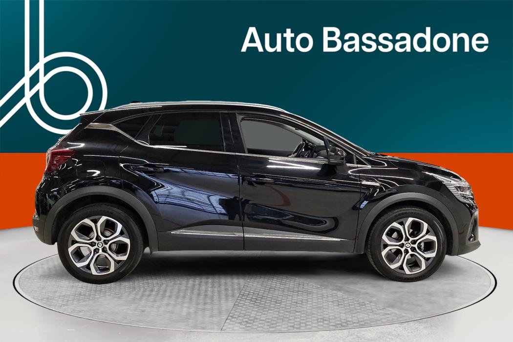 RENAULT Captur 2022
