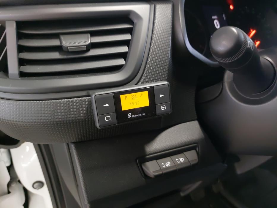 RENAULT Trafic 2022