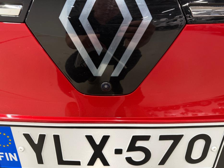 RENAULT Megane 2023
