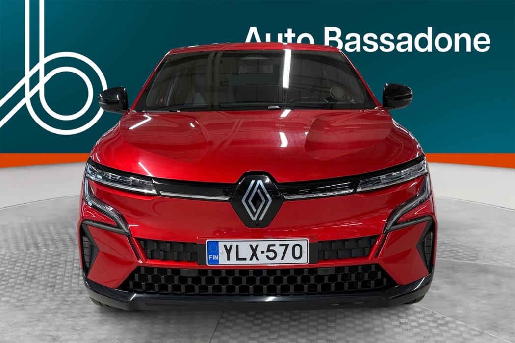 RENAULT Megane 2023