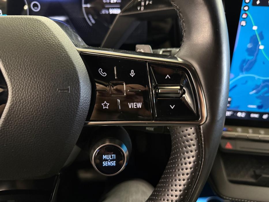 RENAULT Megane 2023
