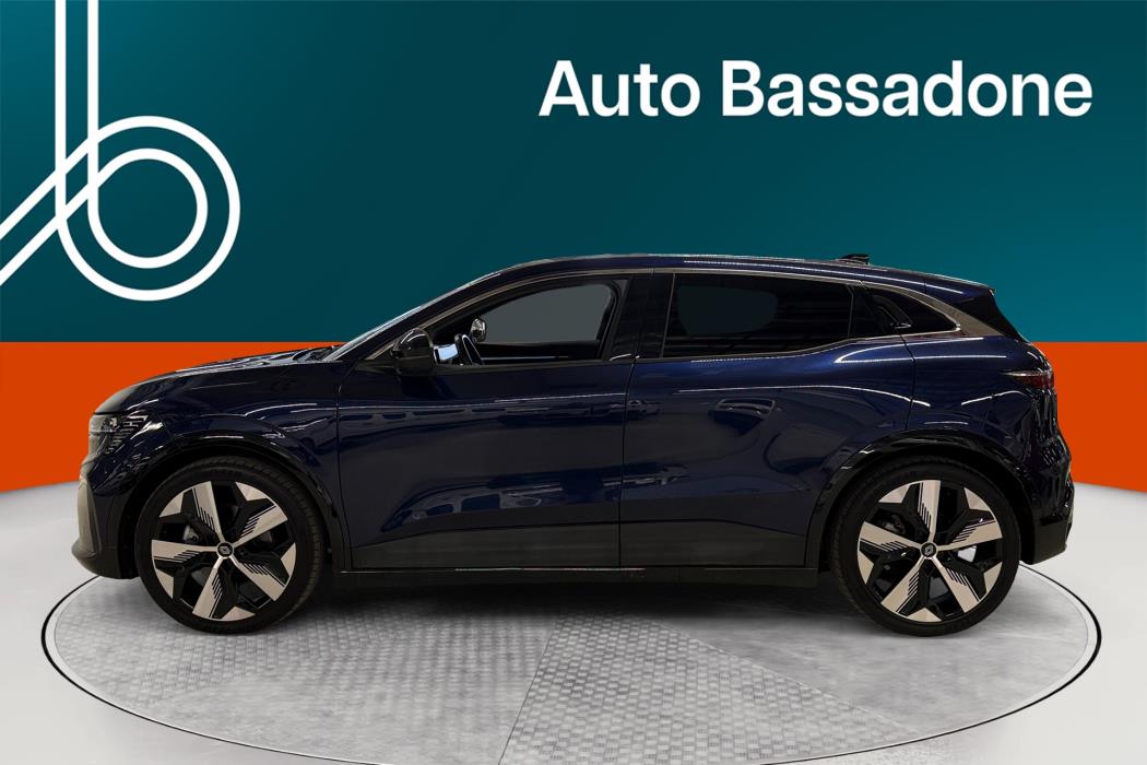 RENAULT Megane 2023