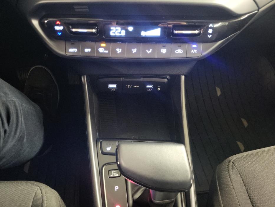 HYUNDAI i20 Hatchback 2024