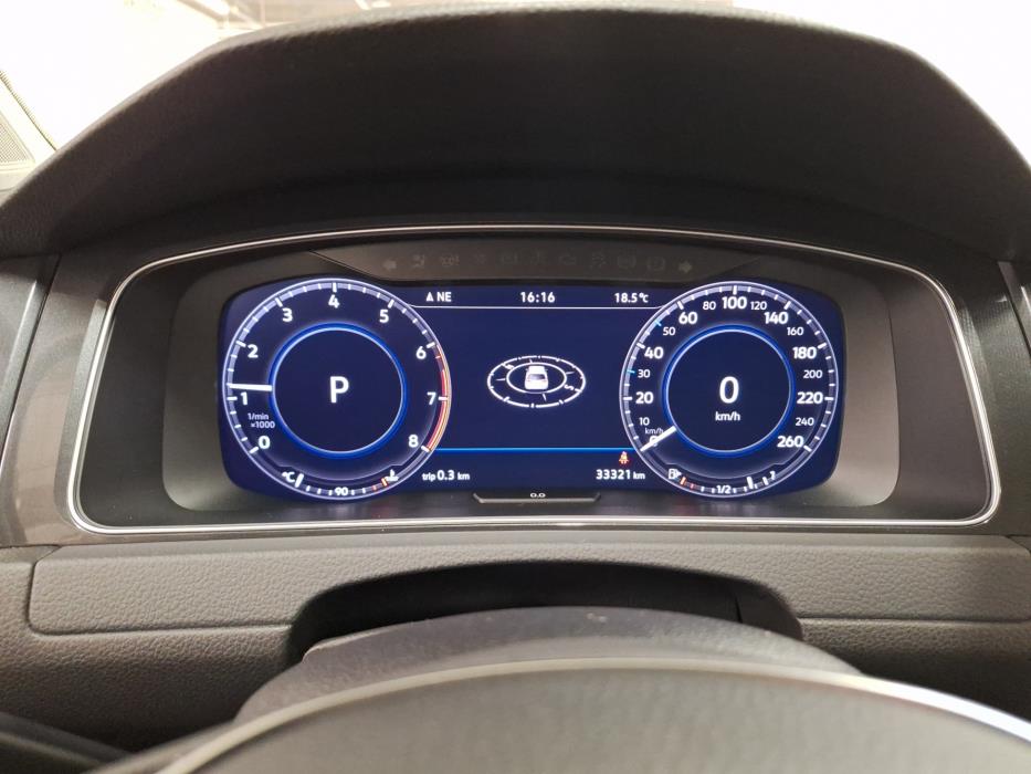 VOLKSWAGEN Golf 2018