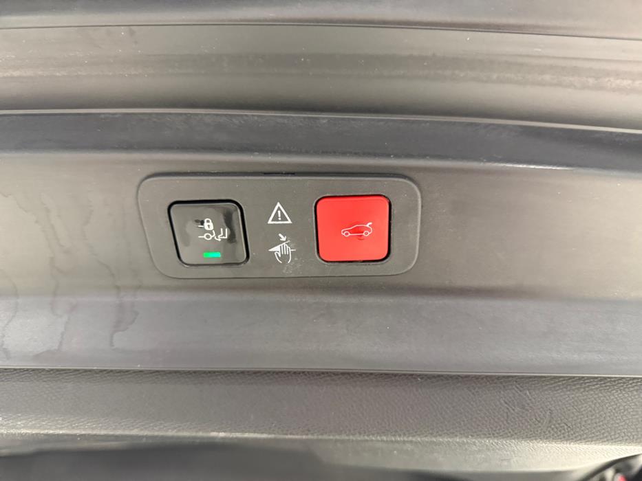 PEUGEOT 5008 2019