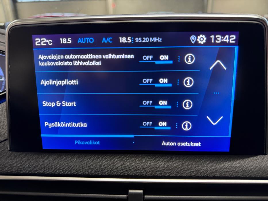 PEUGEOT 5008 2019