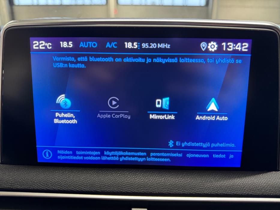 PEUGEOT 5008 2019