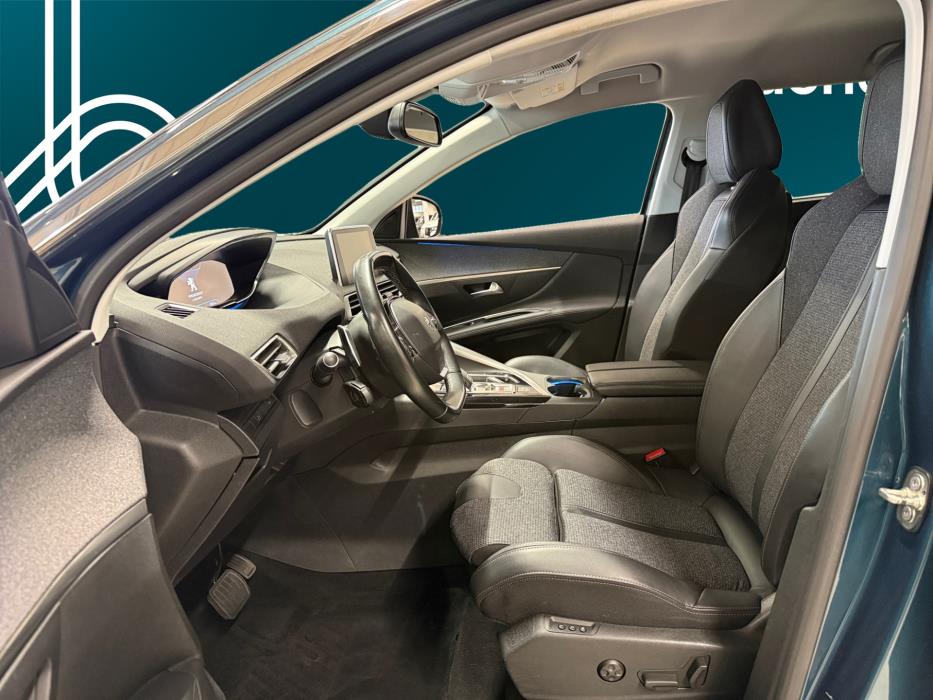 PEUGEOT 5008 2019