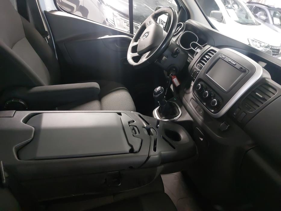 RENAULT Trafic 2020