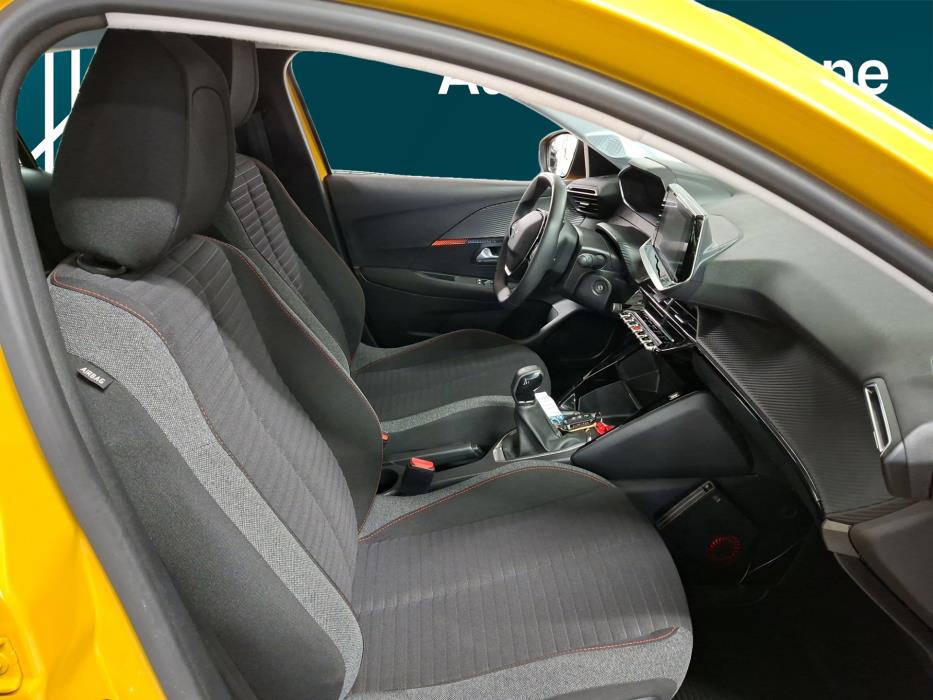 PEUGEOT 208 2022