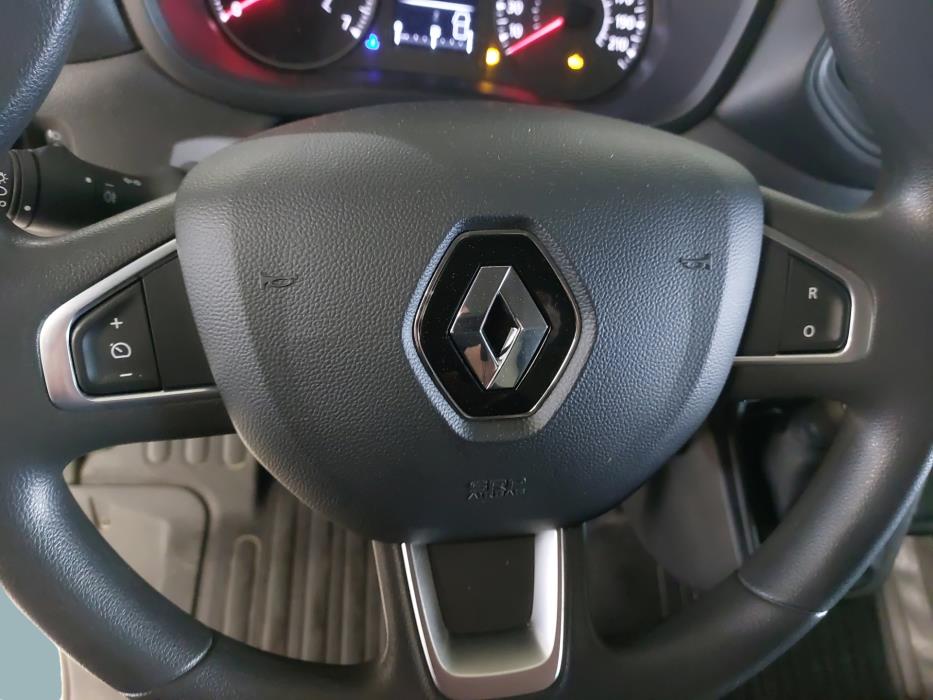 RENAULT Master 2023