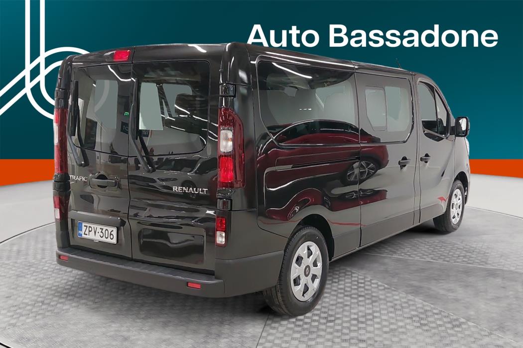 Renault Trafic Combi 2025