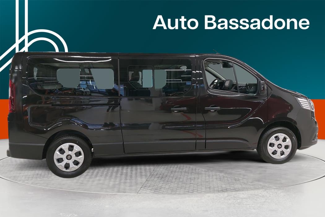 Renault Trafic Combi 2025