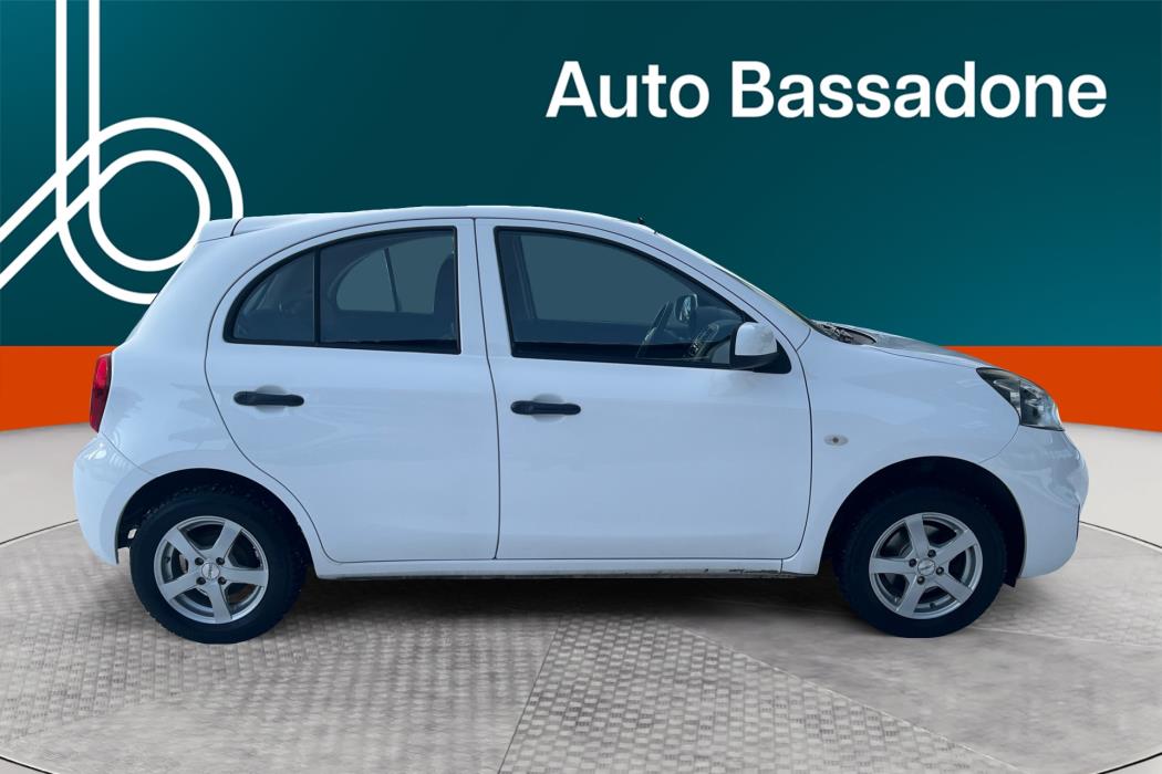 NISSAN Micra 2015