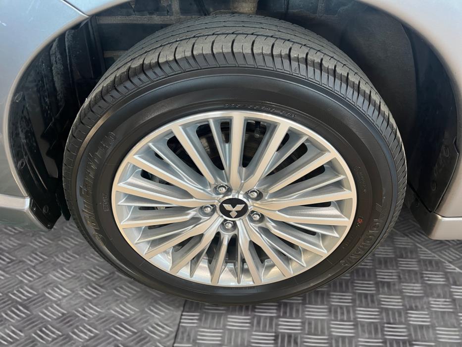 MITSUBISHI OUTLANDER PHEV 2020