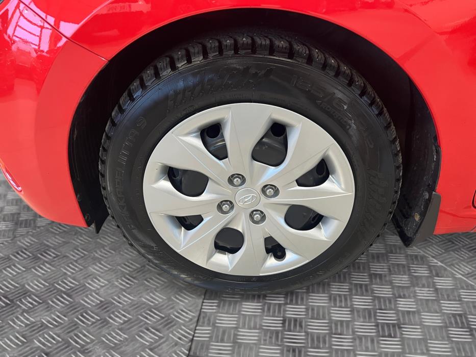 HYUNDAI i20 Hatchback 2019