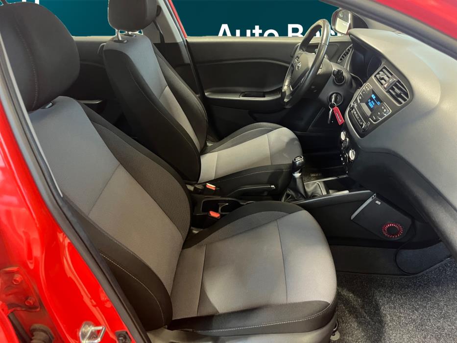 HYUNDAI i20 Hatchback 2019