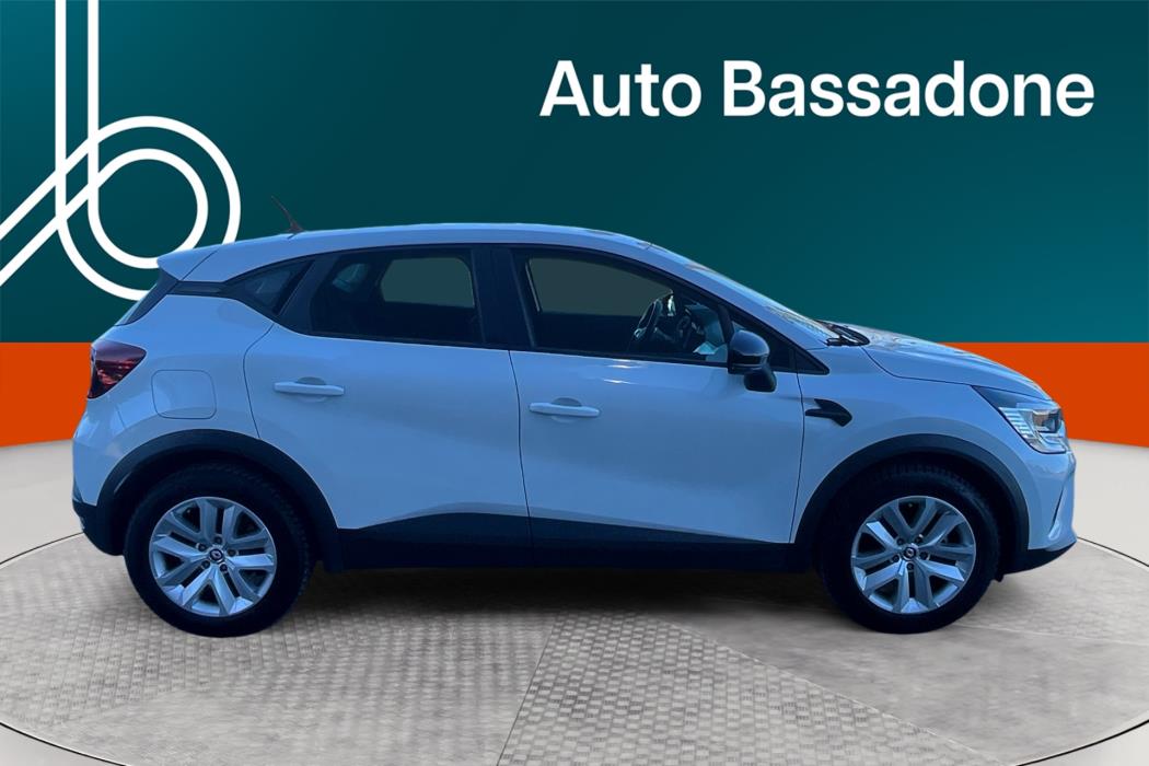 RENAULT Captur 2022
