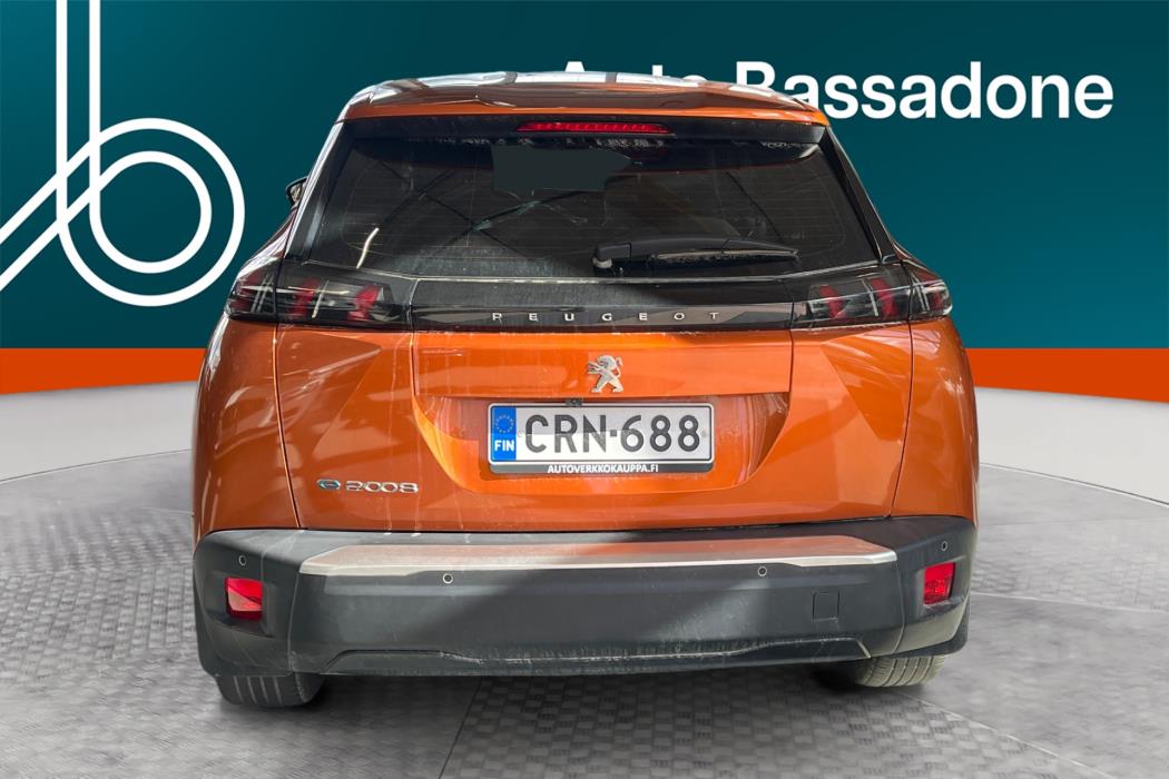 PEUGEOT e-2008 2023