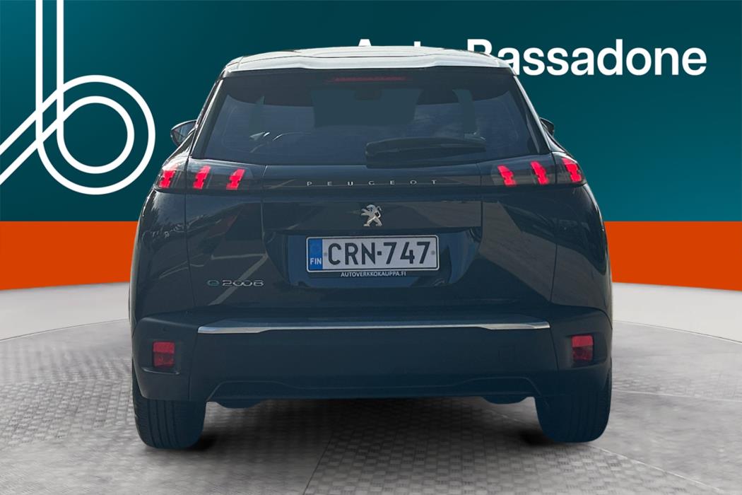 PEUGEOT e-2008 2023