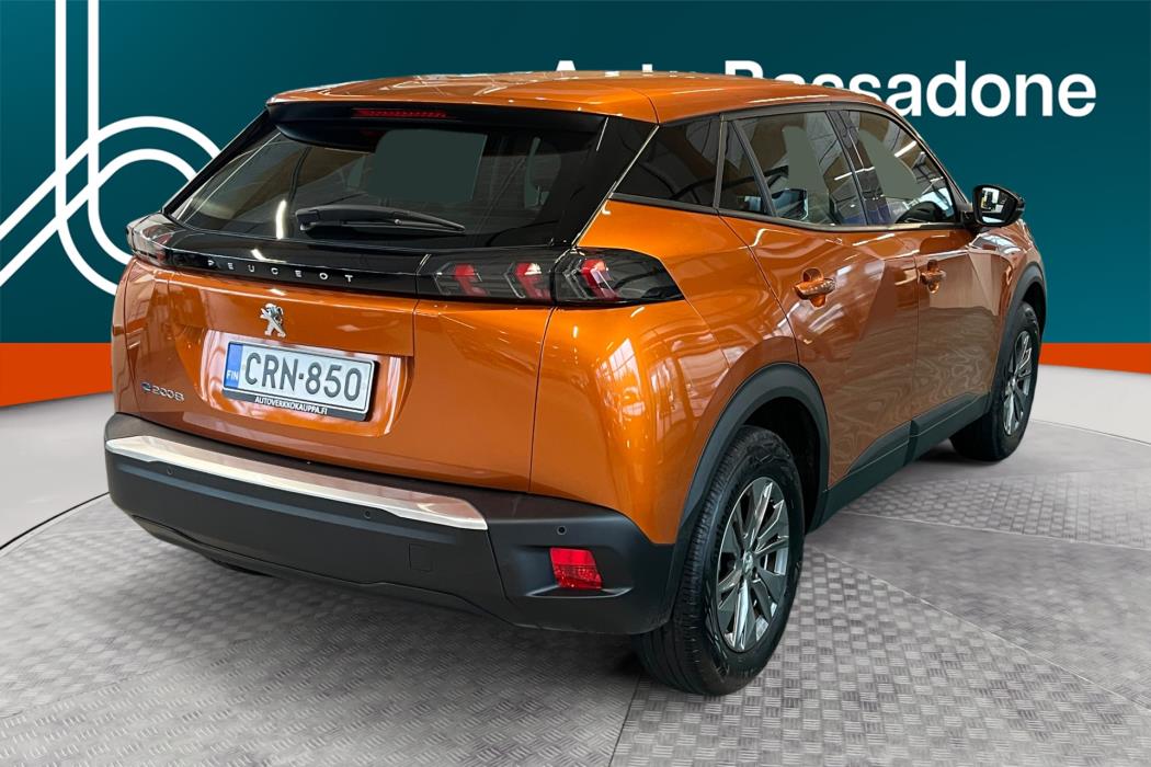PEUGEOT e-2008 2023