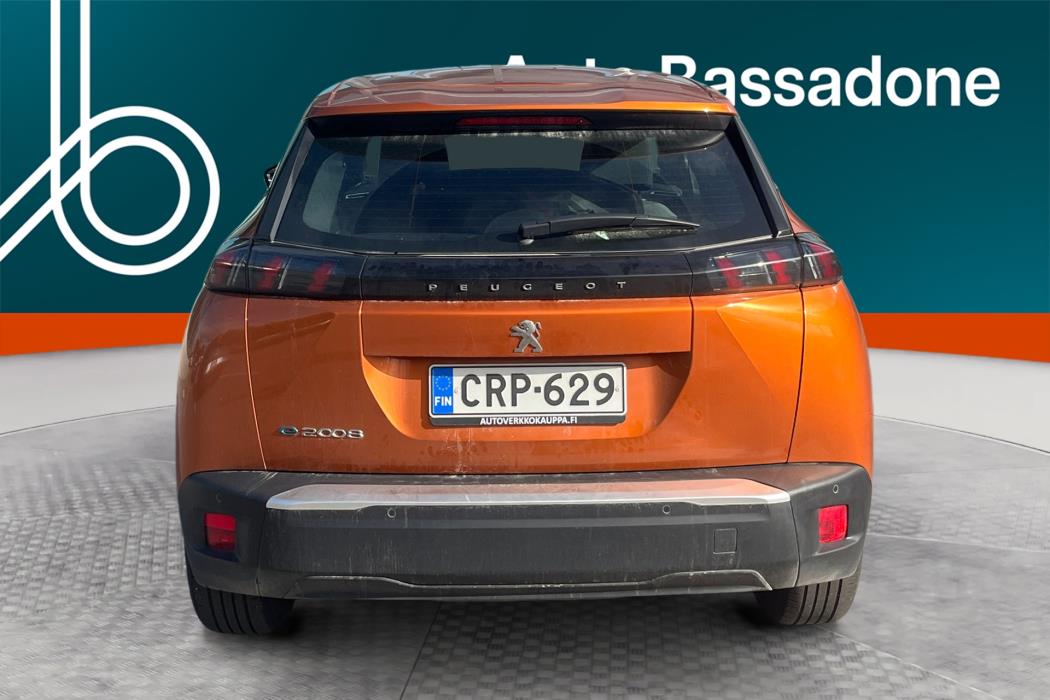 PEUGEOT e-2008 2023