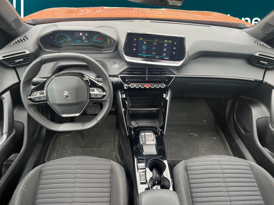 PEUGEOT e-2008 2023