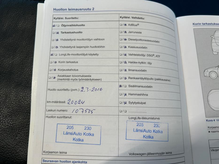 VOLKSWAGEN Polo 2014