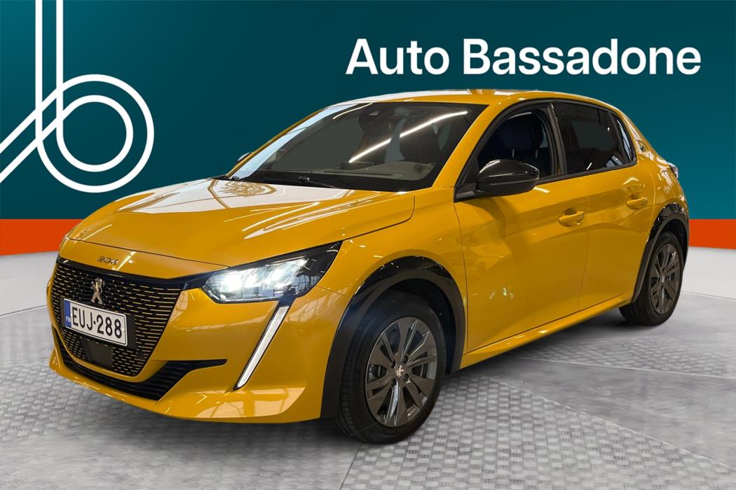 PEUGEOT e-208 2022
