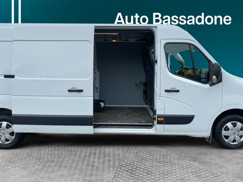 RENAULT Master 2023