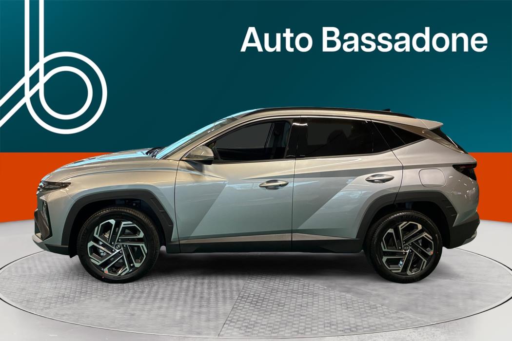 Hyundai TUCSON Hybrid 2026