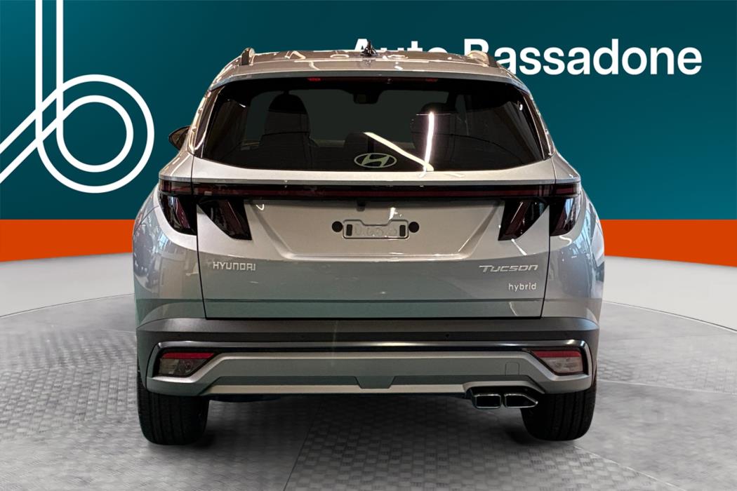 Hyundai TUCSON Hybrid 2026