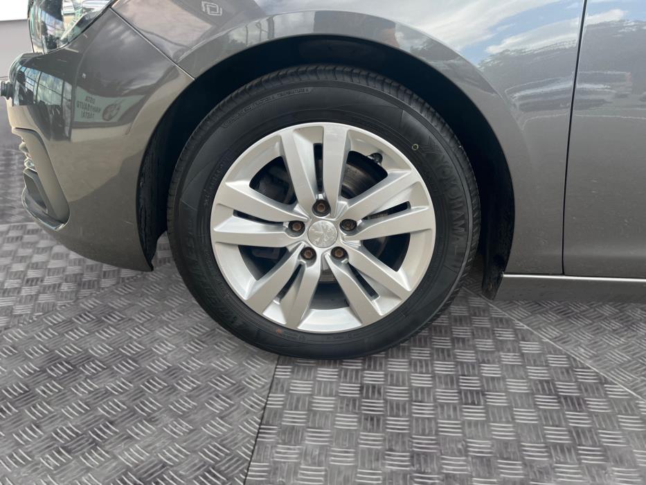 PEUGEOT 308 2019