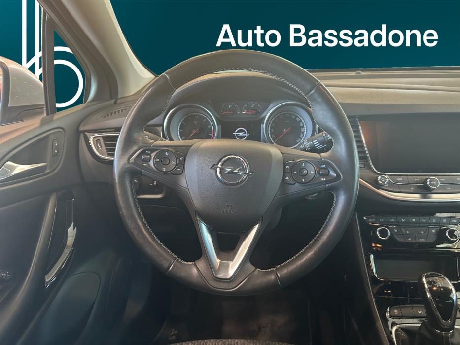 OPEL Astra 2019