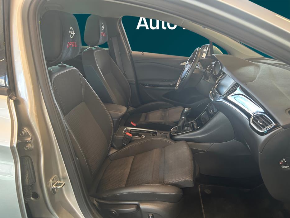 OPEL Astra 2019