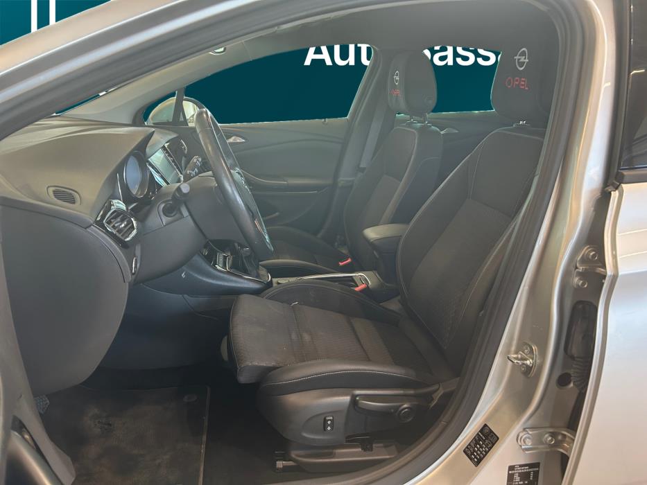 OPEL Astra 2019