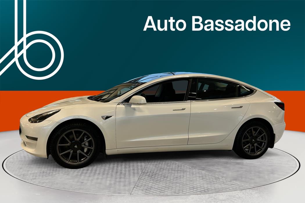 TESLA Model 3 2019