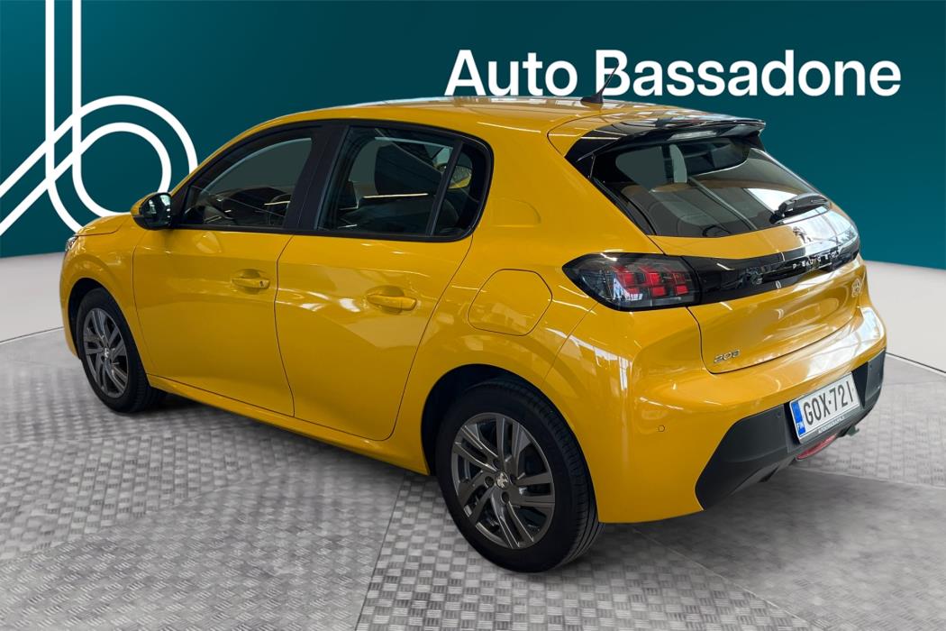 PEUGEOT 208 2022