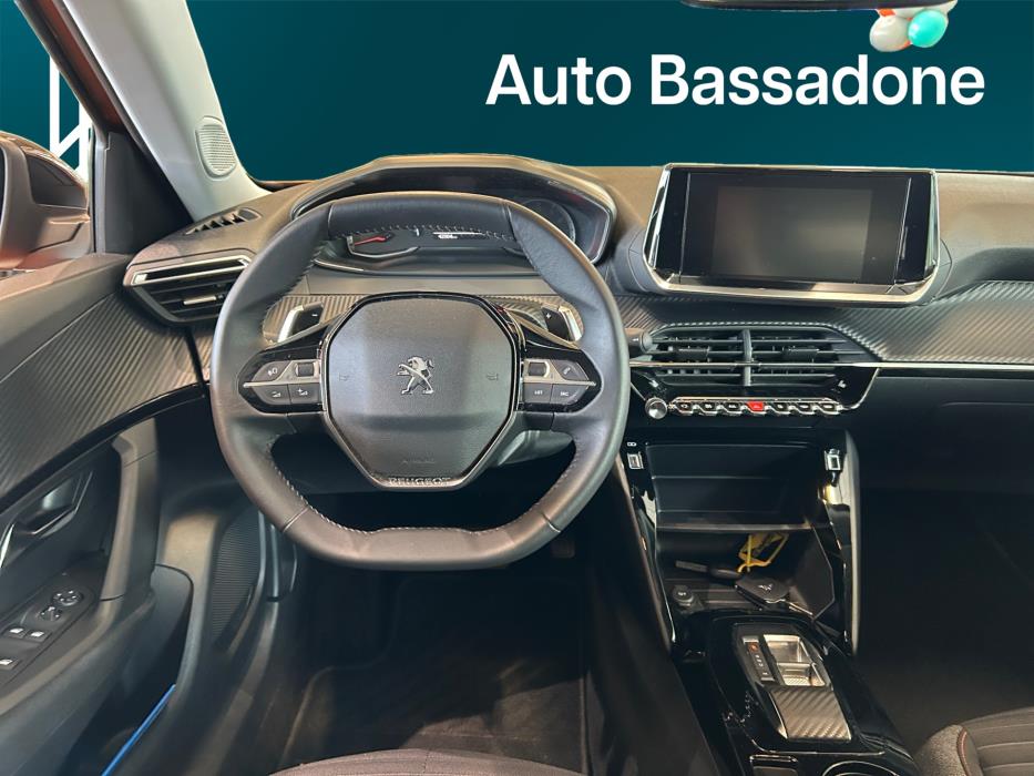 PEUGEOT 2008 2022