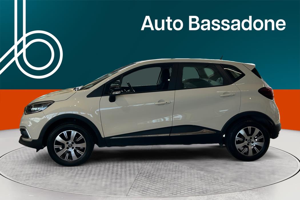 RENAULT Captur 2017