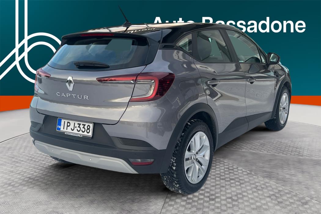 RENAULT Captur 2022