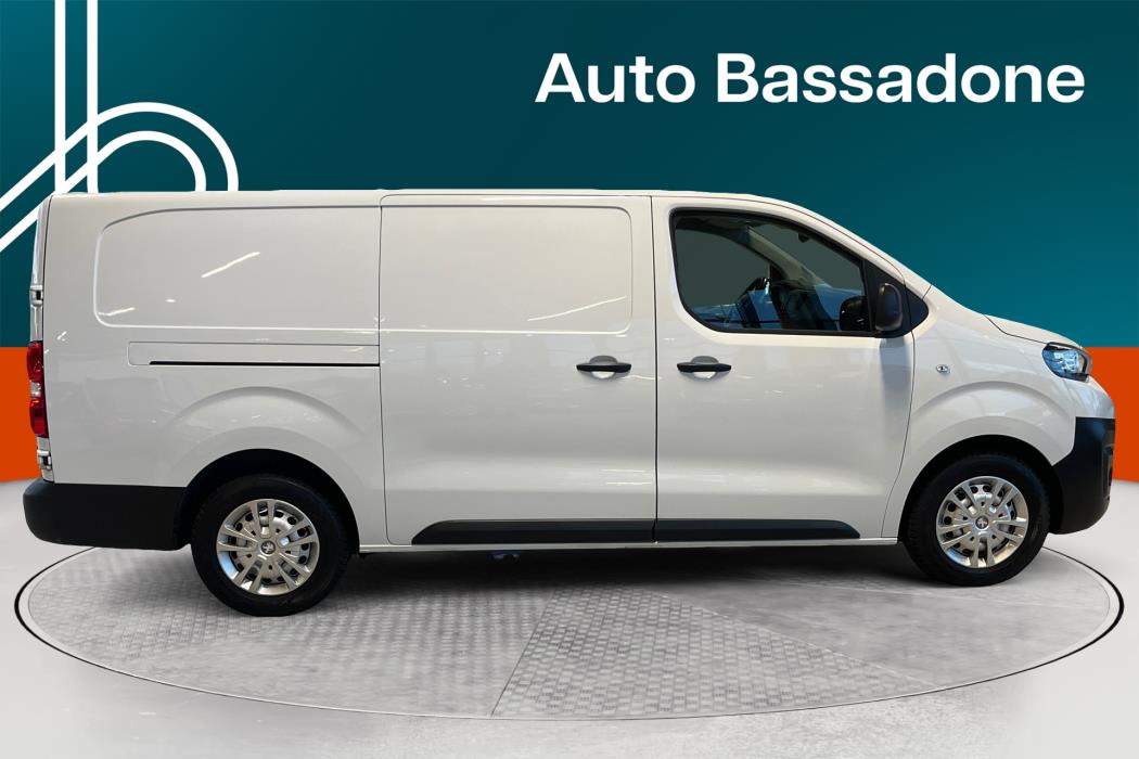 PEUGEOT Expert 2022