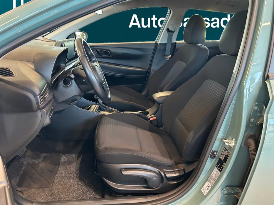 HYUNDAI i20 Hatchback 2022