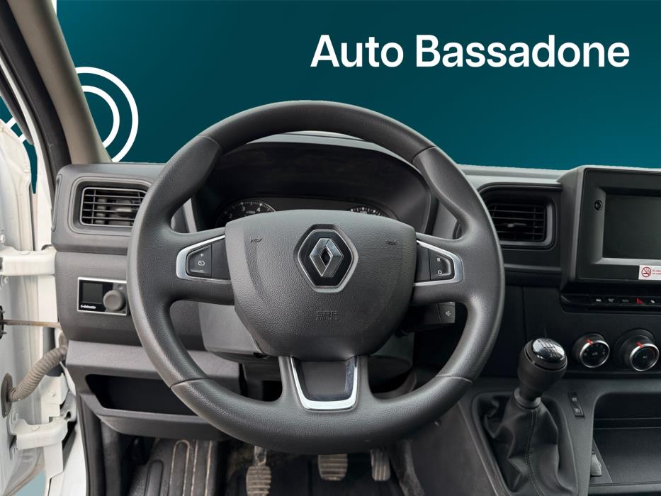 RENAULT Master 2023