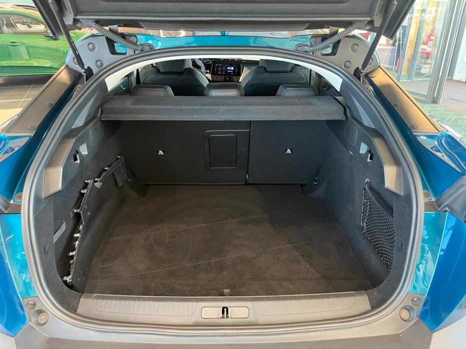 PEUGEOT 408 2024