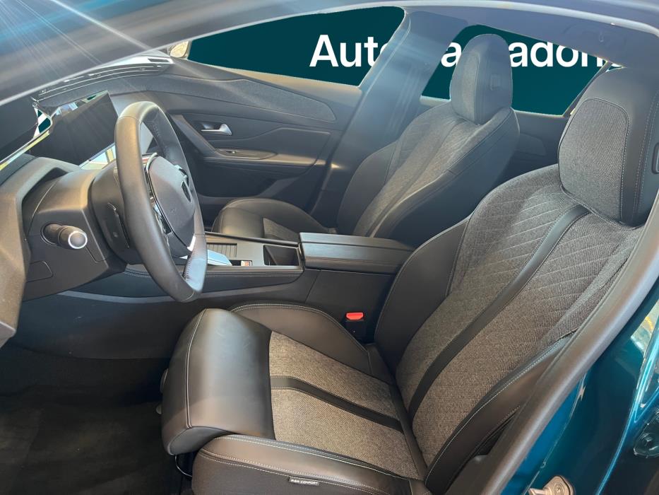 PEUGEOT 408 2024
