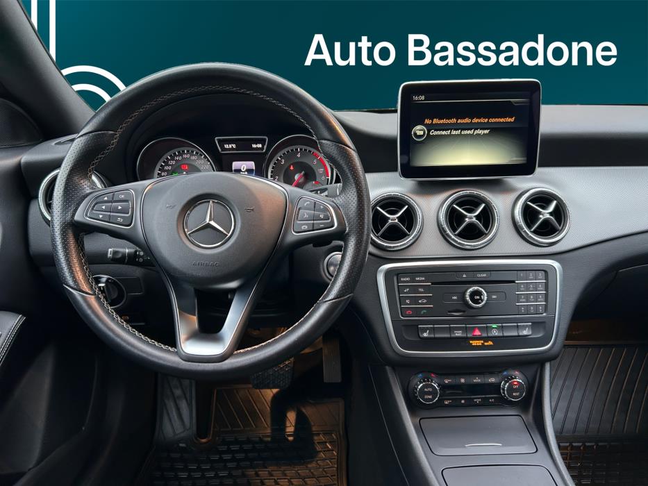 MERCEDES-BENZ CLA 2016