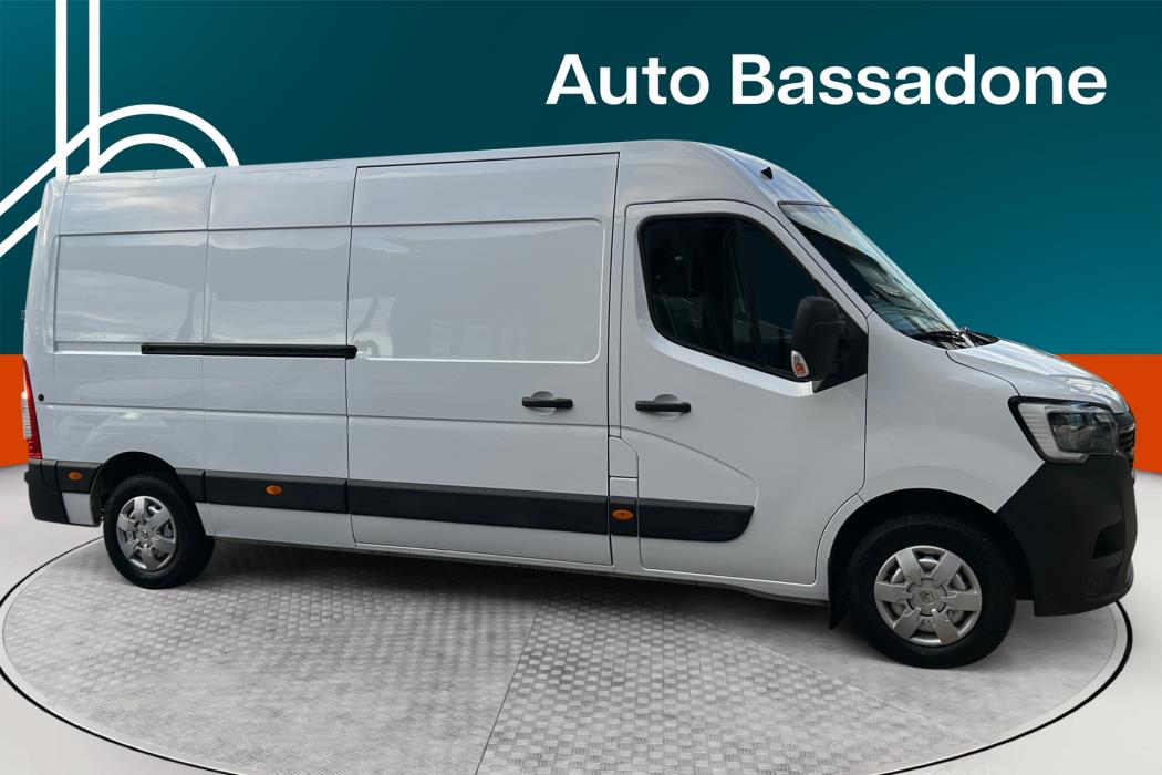RENAULT Master 2023